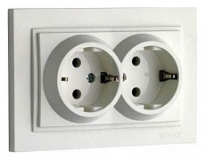 Розетка двойная с заземлением Mono Electric Despina 102-010004-120 500_191_2301631