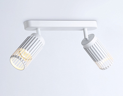 Спот Ambrella Light TN TN51682 400_400_2022347