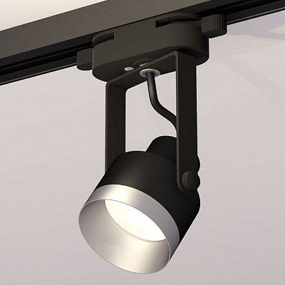 Светильник на штанге Ambrella Light XT XT6602043 400_400_2009394