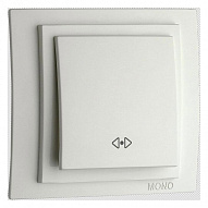 Выключатель перекрестный одноклавишный Mono Electric Larissa 103-191925-112 500_191_3235189