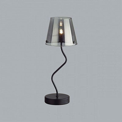 Настольная лампа декоративная Lumion Smoky 6570/1T 400_400_1864364