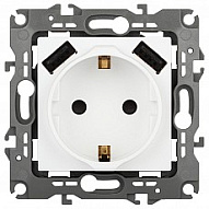 Розетка с заземлением и со шторкой и 2хUSB, без рамки Эра Эра 12 12-4109-01М 500_191_2395478