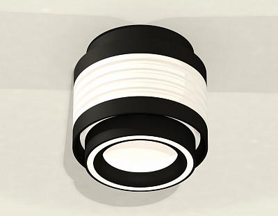 Накладной светильник Ambrella Light XS XS8432002 400_400_2013060