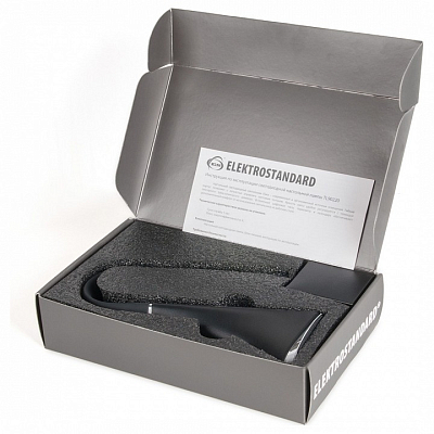 Настольная лампа офисная Elektrostandard ELARA a037526 400_400_1772230