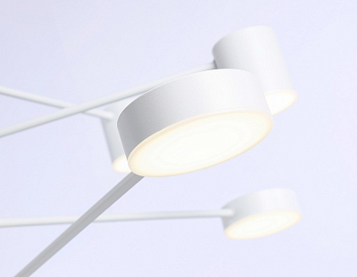 Подвесная люстра Ambrella Light FL FL51688 400_400_2018243