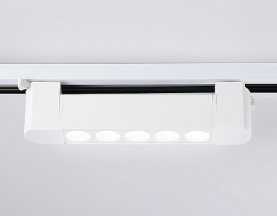 Накладной светильник Ambrella Light GL GL6700 400_400_2018884