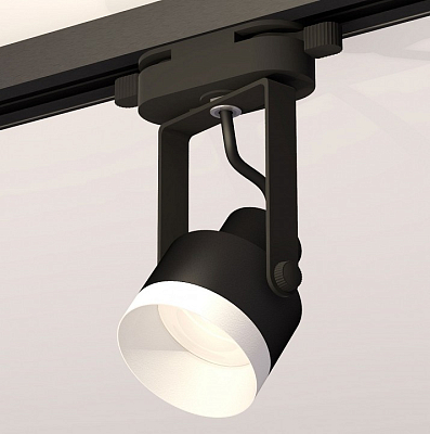 Светильник на штанге Ambrella Light XT XT6602040 400_400_2009382