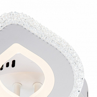 Потолочная люстра Escada Diamond 10264/3LED 400_400_1943637