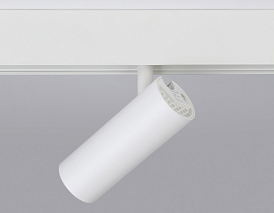 Светильник на штанге Ambrella Light GL GL3819 400_400_2016543