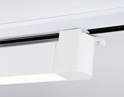 Накладной светильник Ambrella Light GL GL6724 400_400_2018929