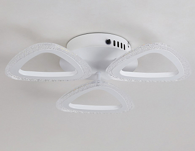 Потолочная люстра Ambrella Light FA FA4508 400_400_2015068