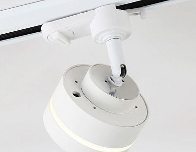 Светильник на штанге Ambrella Light GL GL5384 400_400_2017212