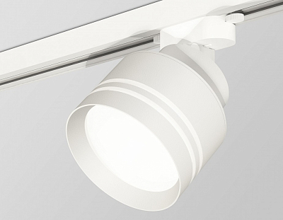 Светильник на штанге Ambrella Light XT XT8101026 400_400_2013103