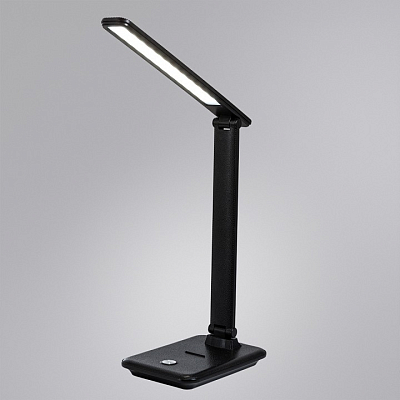 Настольная лампа офисная Arte Lamp London A5123LT-1BK 400_400_1823987