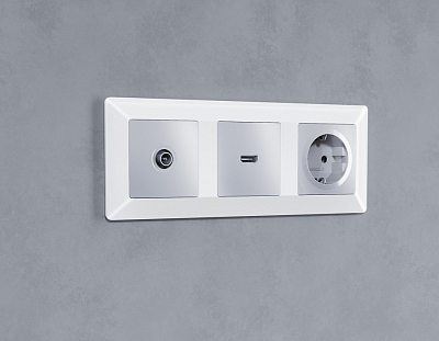 Рамка на 3 поста Ambrella Volt ALFA AF110103 400_400_2183309