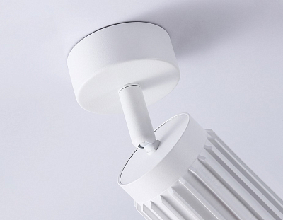 Спот Ambrella Light TN TN51677 400_400_2022336